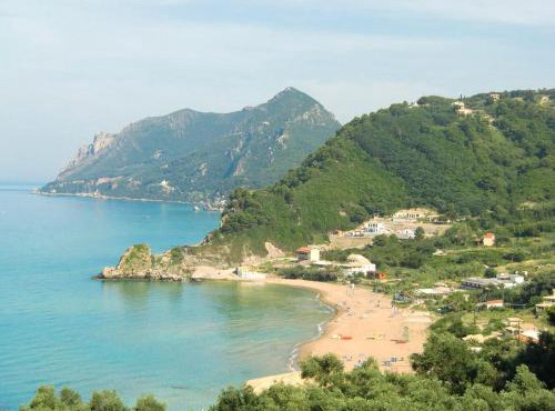 Family friendly Apartments with a Swimming Pool on Pelekas Beach