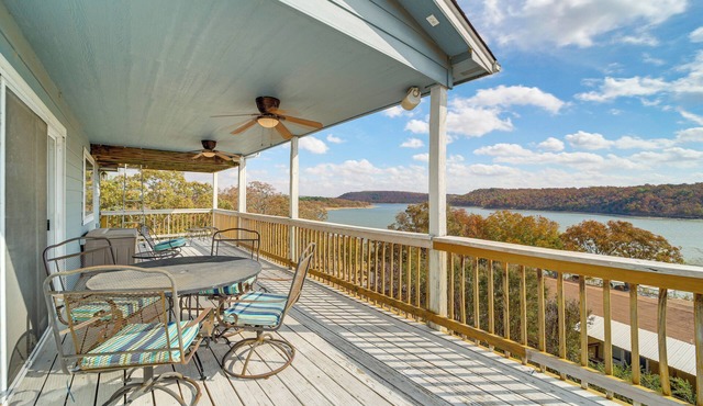 Fire Pit + Stunning Views: Lake Eufaula Retreat! in Porum