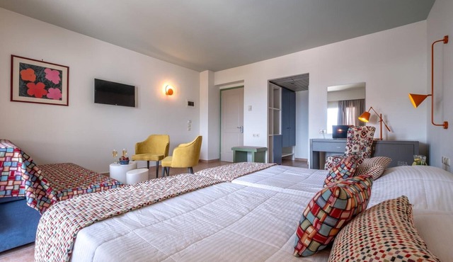 Flisvos Hotel