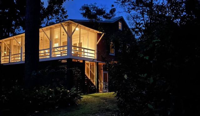 Frog Symphony! Sunsets! Beachfront!・Porch Swing Bed!・2x King Beds in Daphne