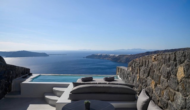 Glorious Santorini Suite | Dryad Suite | Breathtaking Sea Views