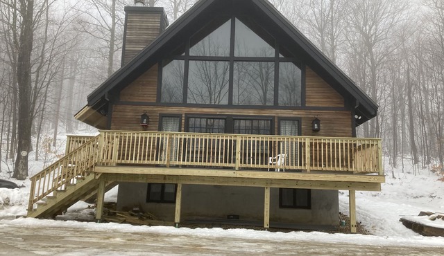 Green Mountain National Forest Ski Chalet in Winhall
