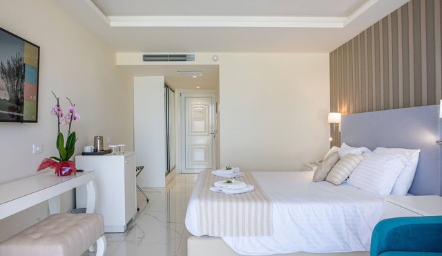 Ibiscus Corfu