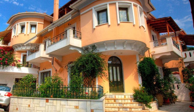 Ilian House