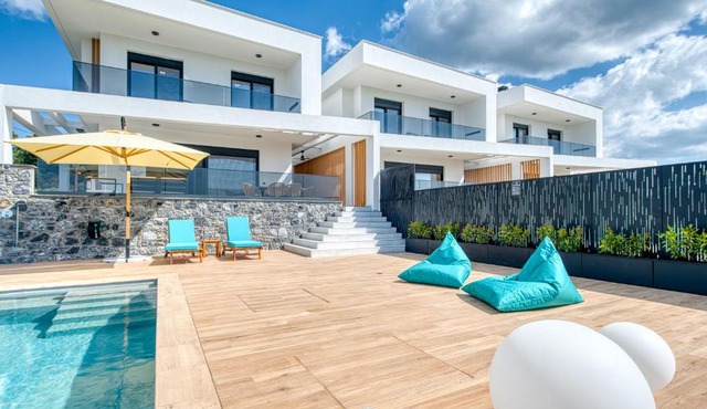 Inception Luxury Villas