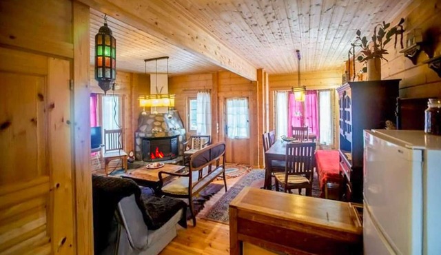 Kedra Village Cozy Chalet - Mountain Getaway