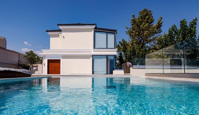 KingsResidence Luxurious villa with a fantastic view of Argolis