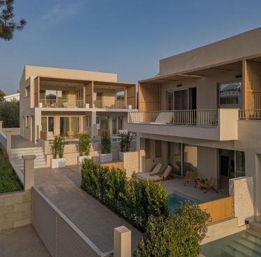 Kiva Luxury Suites Villas