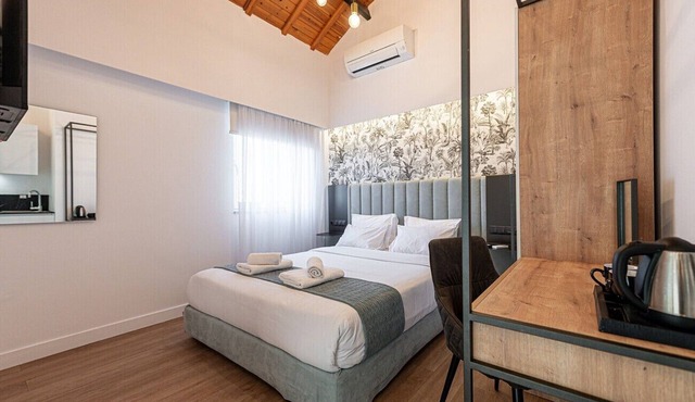 Kriel Suites by LIV Homes 303