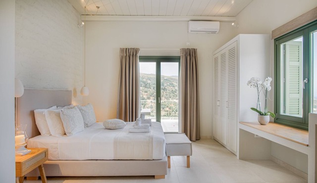 Lavanda Suite by Casa Di Fiori Andros Suites