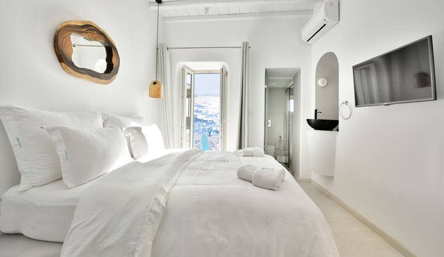 Little Venice Suites