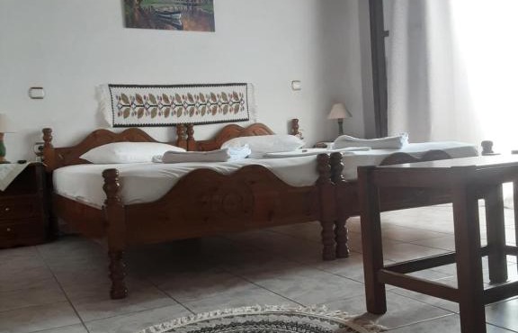 Magda Studios - Double Bed Room N4 in Zagora