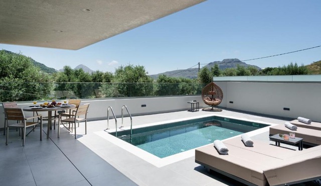 Maple Villas - Modern Sea View Villas with Pools, Walk to Plakias Beach