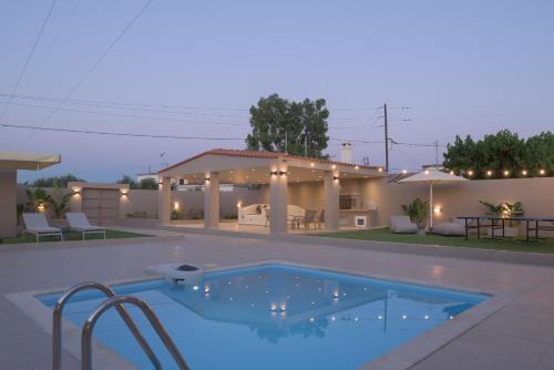 Maroon 7 Residence
