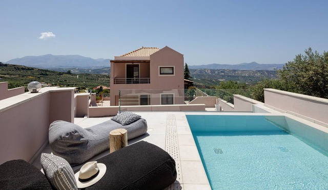Melissa Villa, a Rejuvenating Retreat in Agios Vlasios