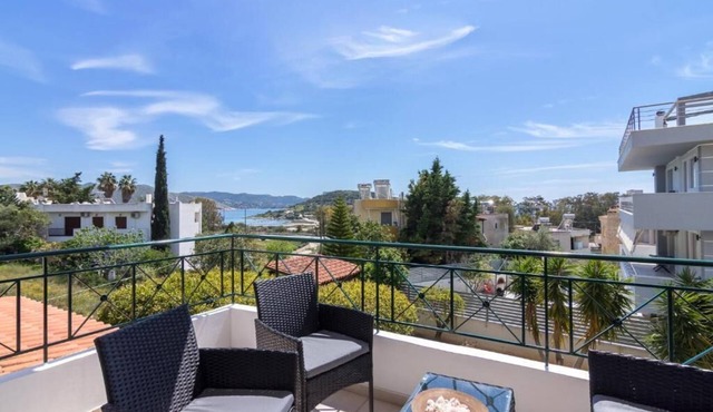 Modern Sea View Apartment with Balcony