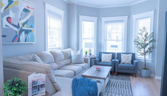 Modern & Spacious 4 Bedroom Single Family Home in Worcester