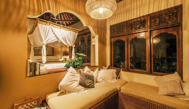 Mountain retreat perfect for couples. Beautiful natural views! in Tabanan