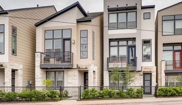 Multi-Unit 9 Bed Homes Mins To Pearl/Riverwalk/DT in San Antonio