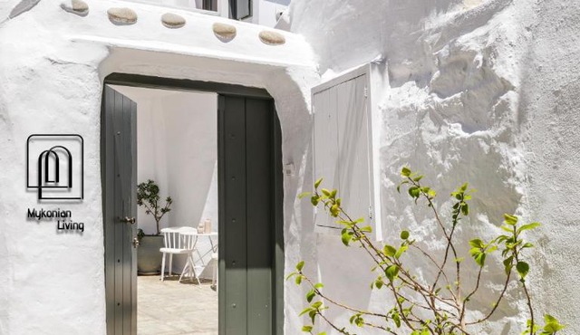 Mykonian Living The Little Venice Suites & Residence