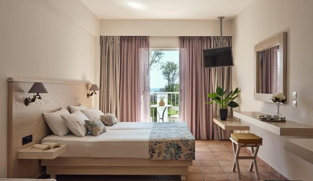 Nemesis Aparthotel