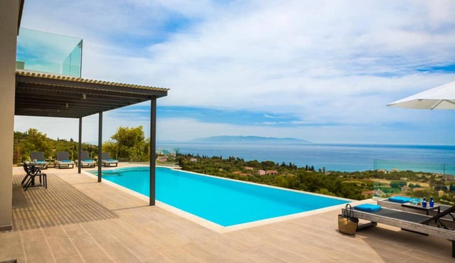 New Villa Blue with private pool at Trapezaki