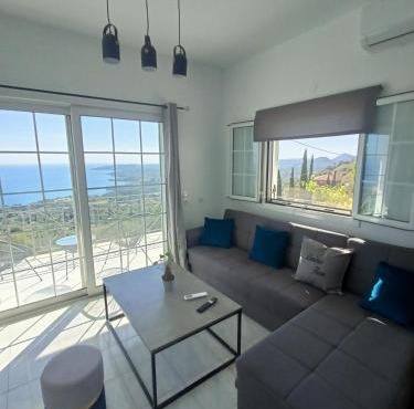 Newly Renovated Endless view Dimitra's House