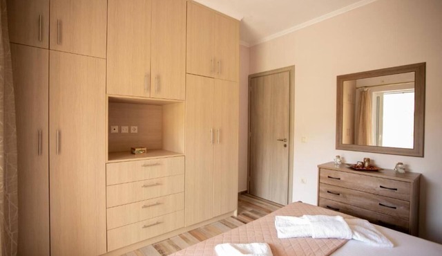 Nikorina Apts | 3