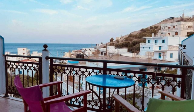 Nikos Hotel