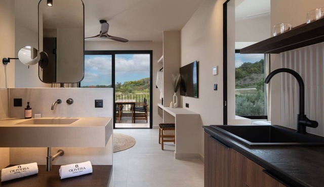 Olivera Suites Sarti