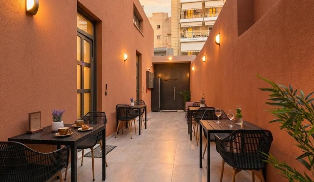 Omian Opal Modern Exclusive Group Stay & Rooftop in Athens