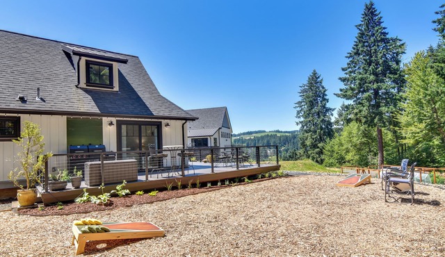 Oregon Wine Country Retreat: Sip & Dine Outside in Sherwood