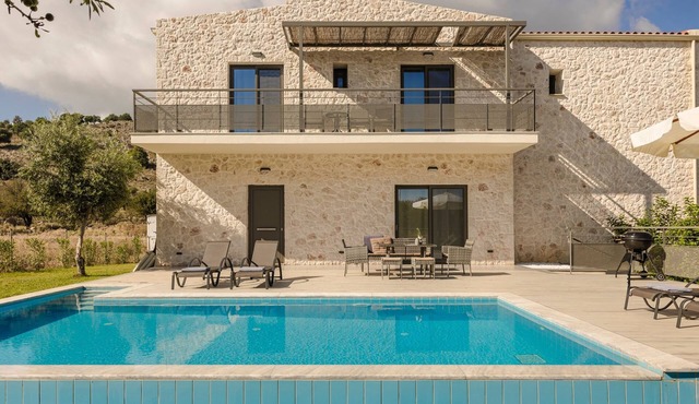 Petradi Villa Skala III