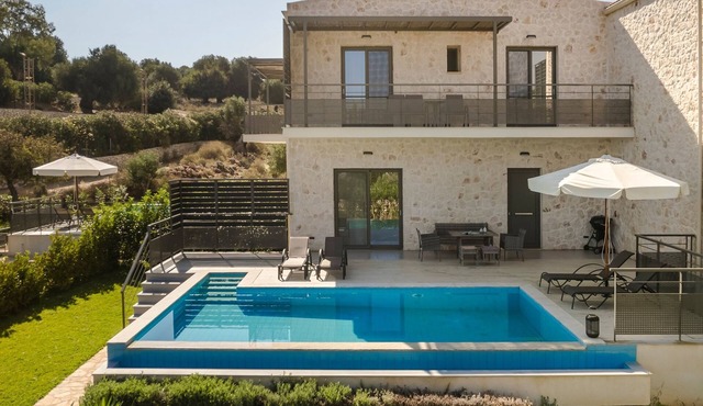 Petradi Villa Skala II