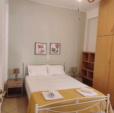Plateia House