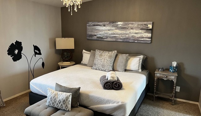 Prime Tum-A-Lum Ridge Retreat – Your Vineyard Escape in Walla Walla Wine Country in Milton-Freewater