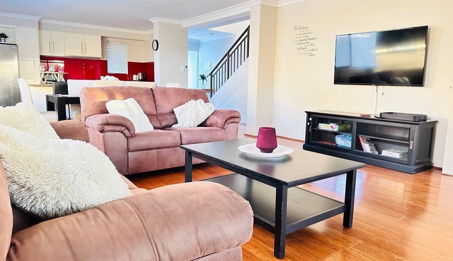 Private beach unit Geraldton in Bluff Point