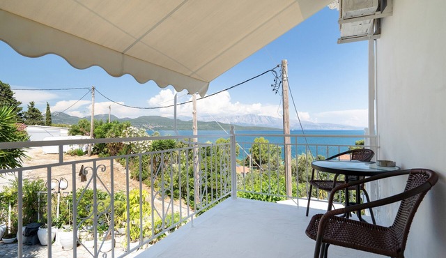 Room '1st Floor' with Sea View, Shared Pool and Wi-Fi