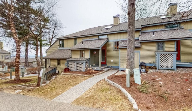 Samoset Charmer in Gilford