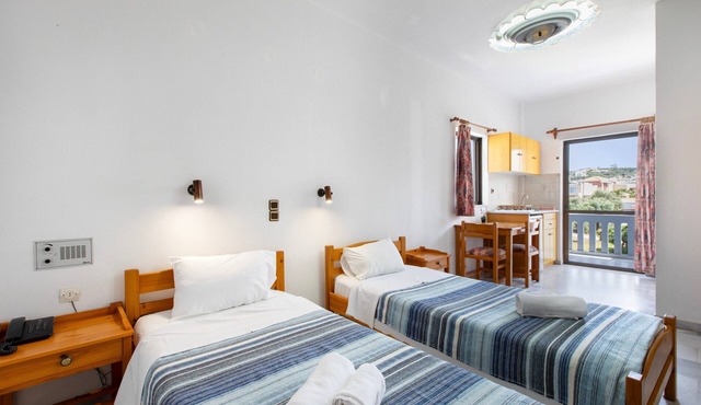 Studio Apartment 'Popi 2 Adults' with Mountain View, Wi-Fi and Air Conditioning
