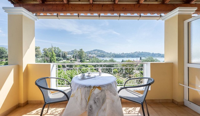Studio Apartment 'With Seaview 1' with Sea View, Wi-Fi and Air Conditioning