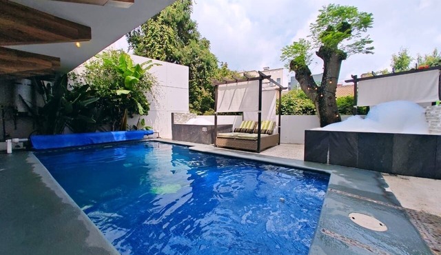 Style & Design Loft: 2 PRIVATE JACUZZIS, POOL, TERRACE, GRILL! in Cuernavaca