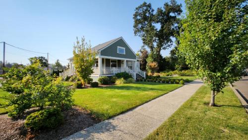 The 1908 Bungalow in Sublimity