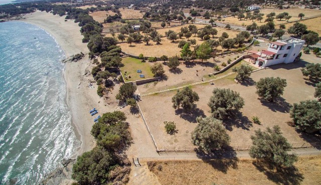 Theonis Villas Naxos 30 meters from the beach