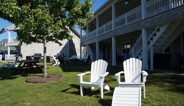 Vibrant Studio Ideal for Couples in Block Island