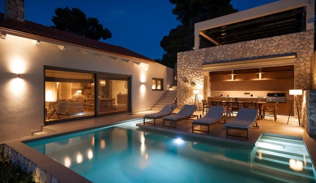 Villa Carina by TwentyTwo