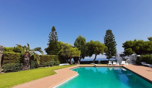 Villa Georgia Dream | Seafront with Private Pool