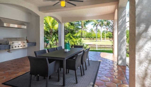 Villa Krishna in Miami