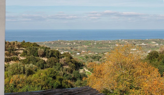 Villa Lira: Getaway with Breathtaking Aegean Views