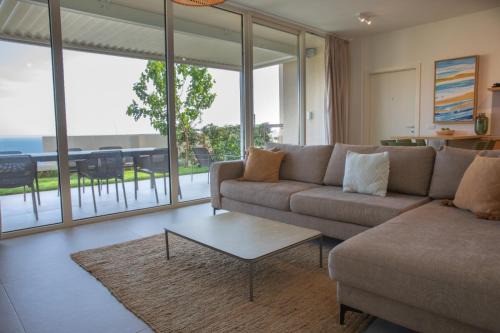 Villa with Private Pool,Jacuzzi and Guesthouse- GC in Himare